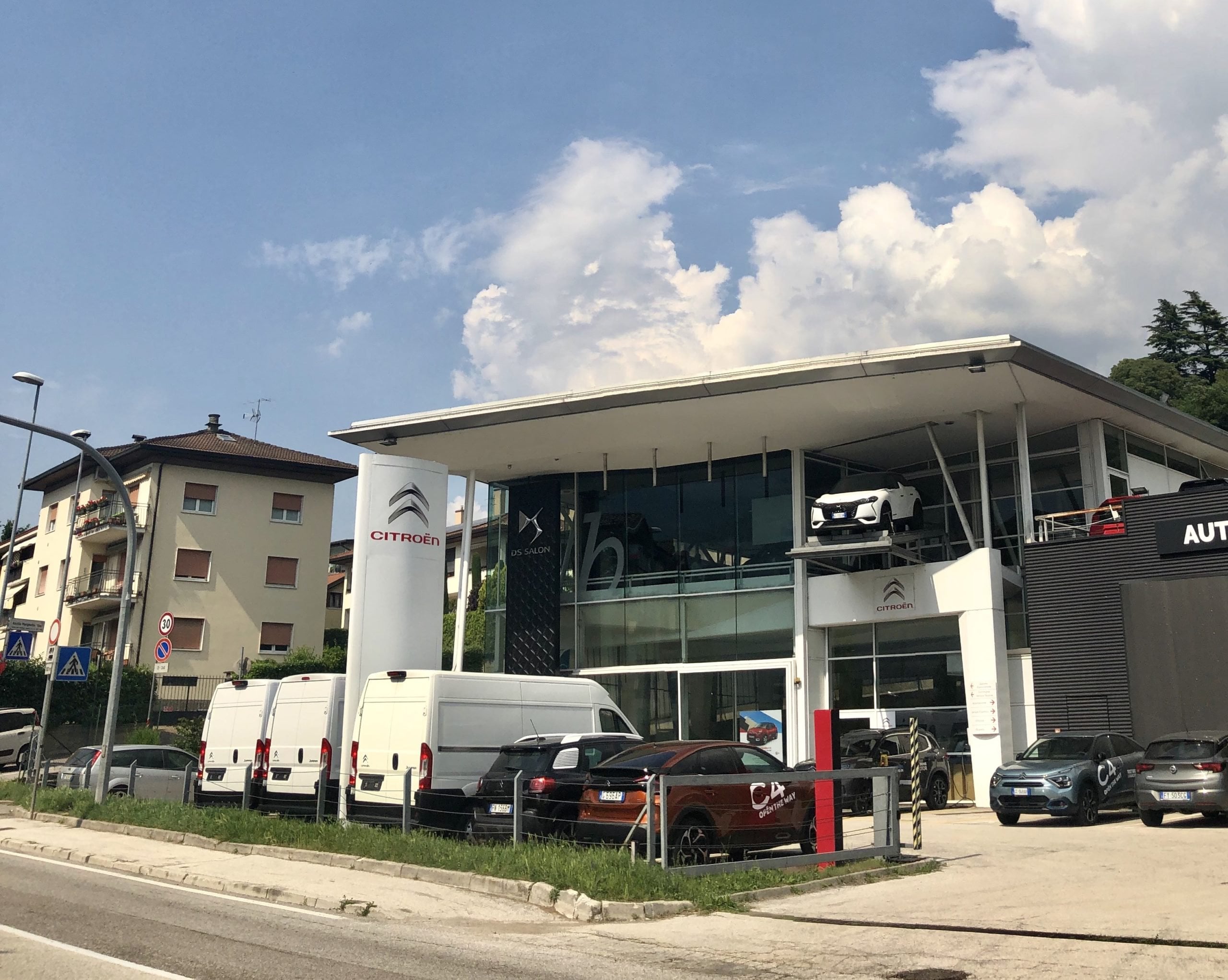Vieni nella concessionaria Citroën a Trento - Barchetti Group
