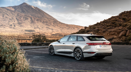 Audi A6 e-tron blanche