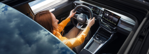 Dacia interieur tableau de bord - toit panoramique ouvrant
