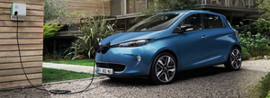 Renault ZOE - Exterieur 3/4 avant - recharge borne electrique