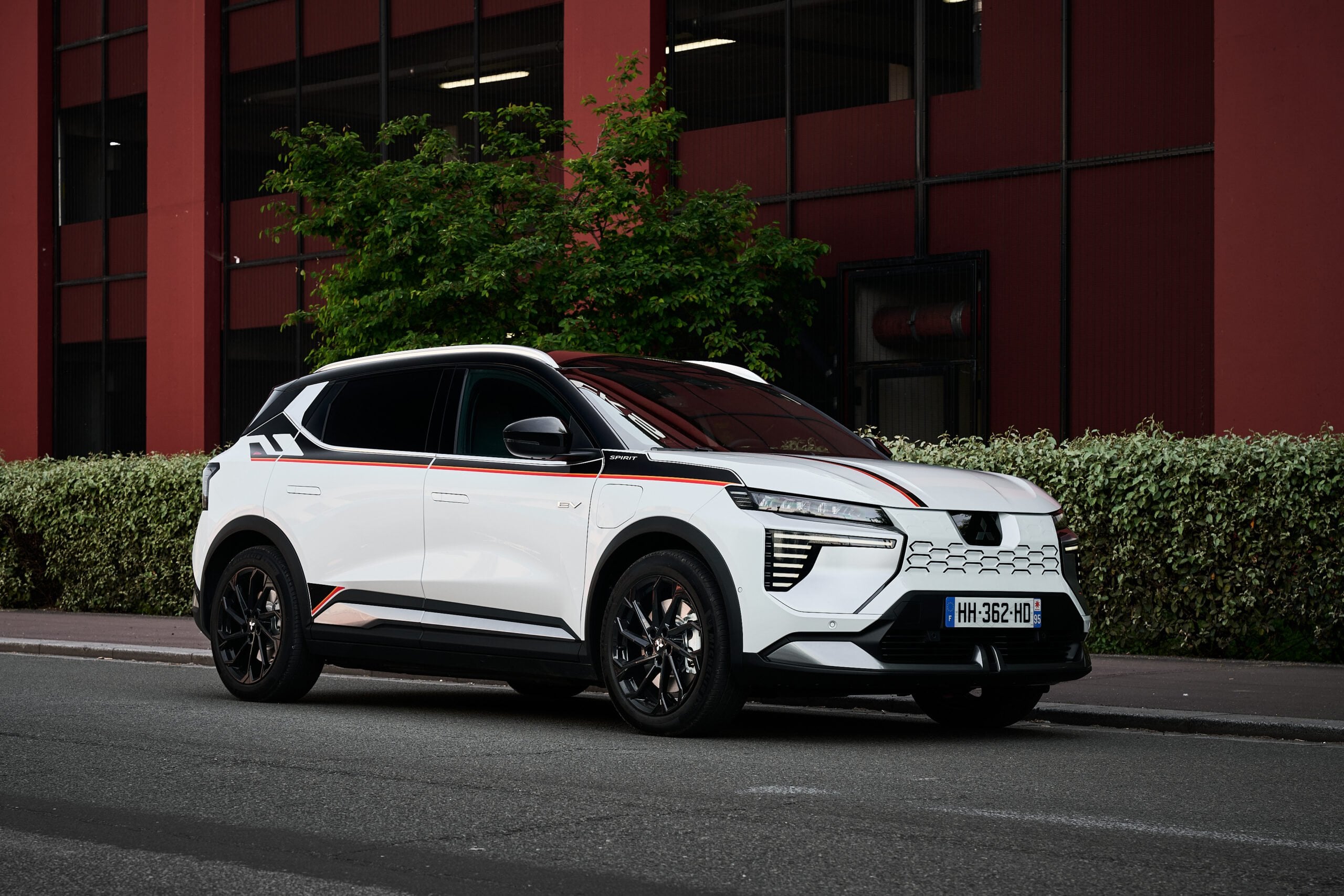 Eclipse Cross Spirit Edition | Mitsubishi Motors