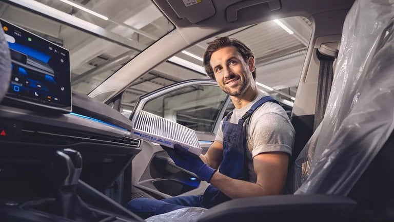 Offre changement filtre pollen : SUMA vous offre le nettoyage climatisation pour un air plus sain à bord.