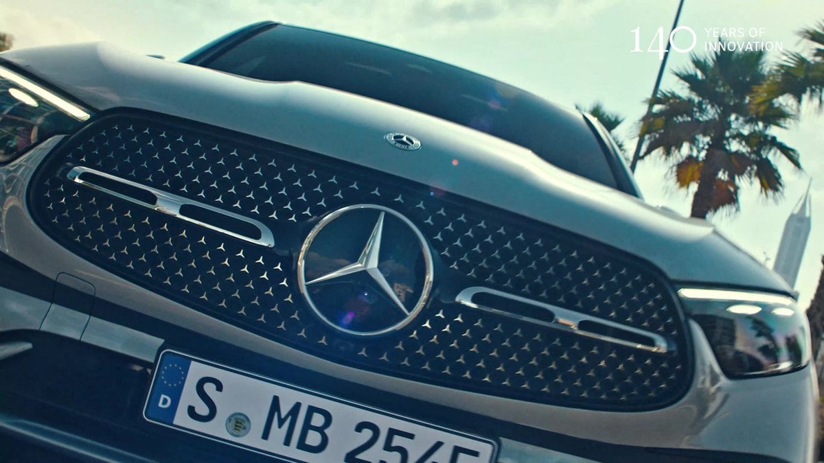 Mascherina anteriore di Mercedes-Benz GLC Coupé con stella centrale