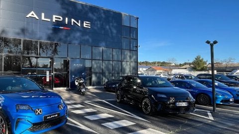 alpine-nimes-concession-ggp-auto