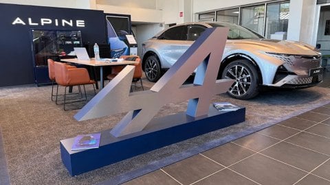 alpine-valenciennes-concession-ggp-auto