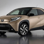Noleggia Toyota Aygo X 1.0 B
