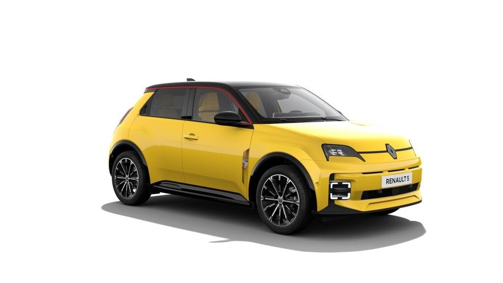 Renault 5 E-Tech Electric a Milano