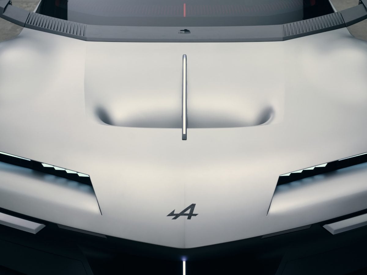 Cofano della Alpine A310 VISION con la presa d’aria S-duct