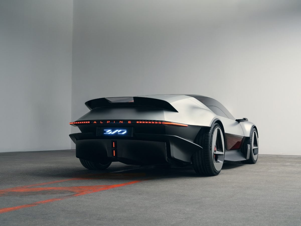 Vista tre quarti posteriore della Alpine A310 VISION
