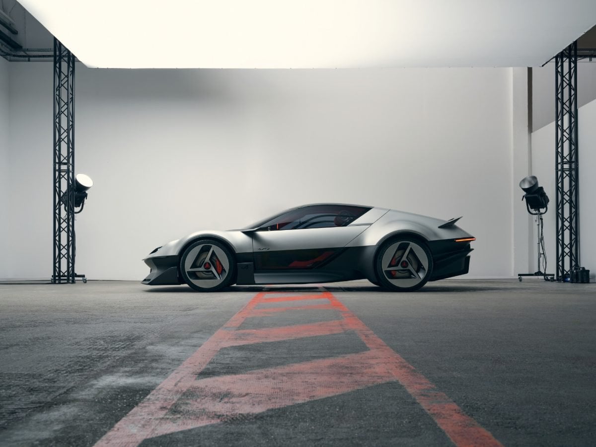Profilo laterale della Alpine A310 VISION